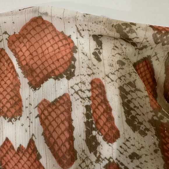 Adrienne Snake Print Blouson Sleeve V-Neck Pink Blush Metallic Size Small - Picture 12 of 12